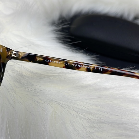 Coach HC8117F L588 Blakely Sunglasses 509313 Vintage Tortoise 55-16-135 - Picture 7 of 11